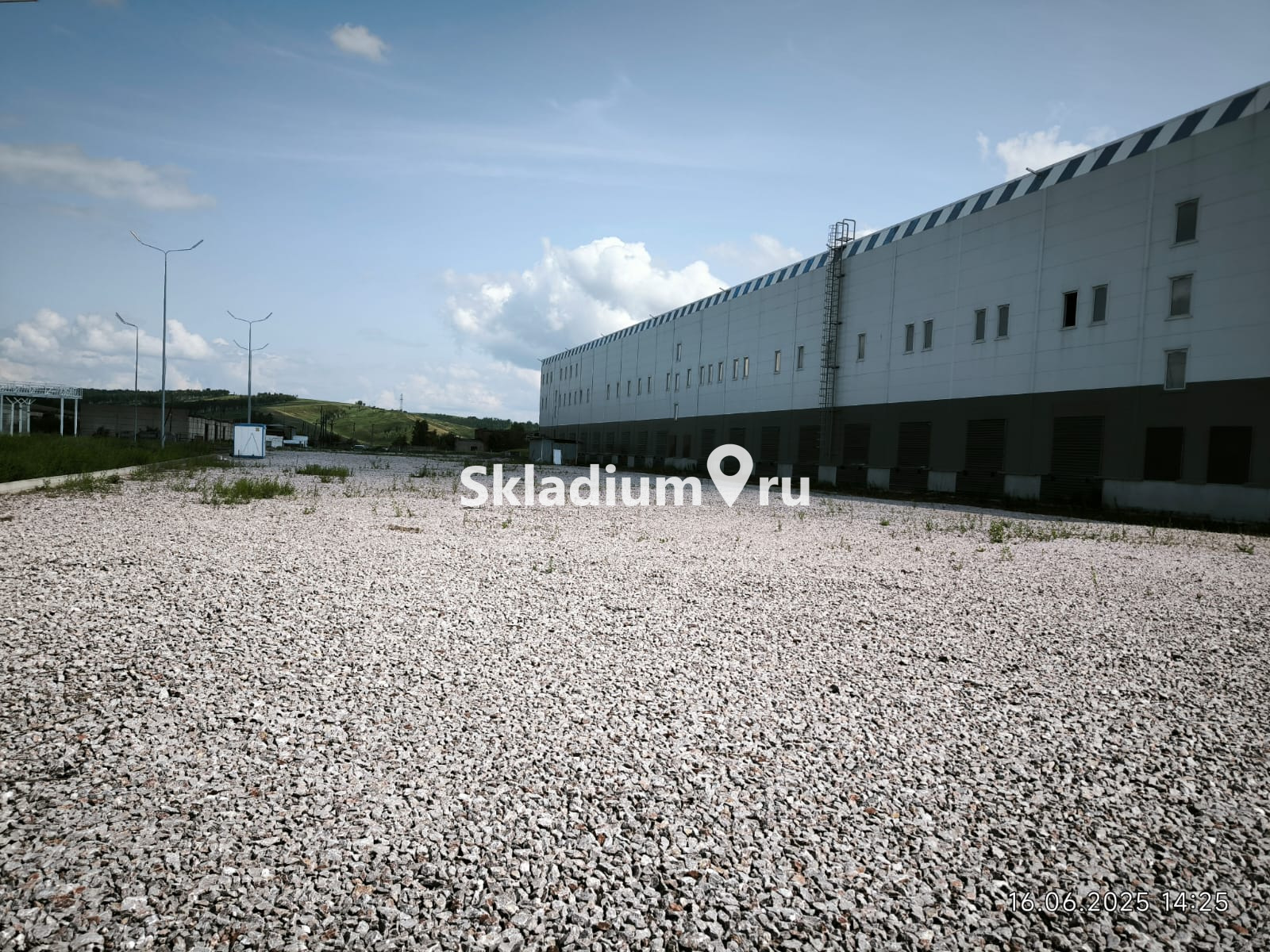 Складской комплекс Красноярский край, муниципальное образование Солонцовский сельсовет, Енисейский тракт, участок № 31 фото