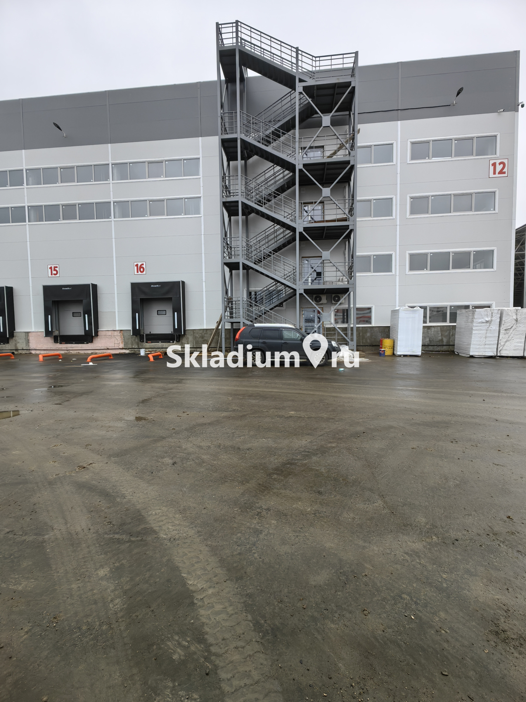 Производственно-складской комплекс Московская обл, Домодедово, мкр Белые Столбы, ул Станционная, д 3 фото